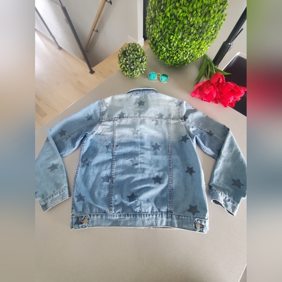 NWOT VELVET HEART Superbe veste en jeans oversize bleue claire, motifs étoilés - Picture 7 of 8
